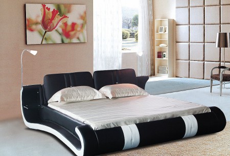Letto Black-White: dimensioni 250x240x78 prezzo € 1.899,00